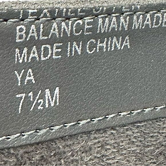 Charles By Charles David Quincey Gray Textile Ankle Boots Heels Size 7.5 M Used - Picture 8 of 9